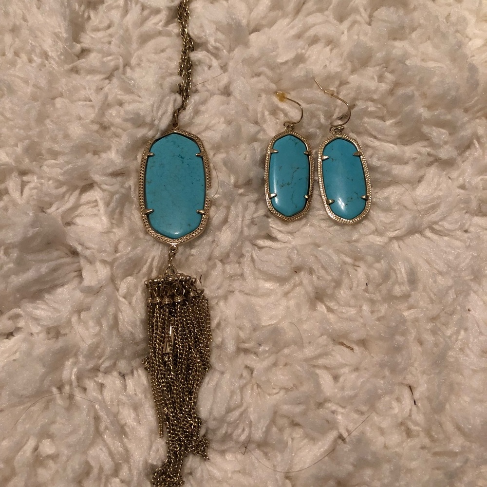 Kendra Scott: Rayne Necklace & Elle Drop Earrings